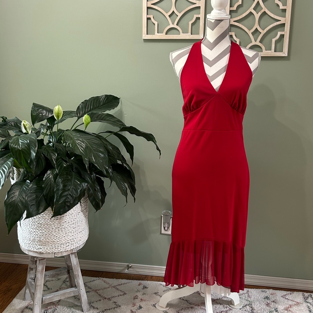 Snap Red Pleated Halter Midi Dress